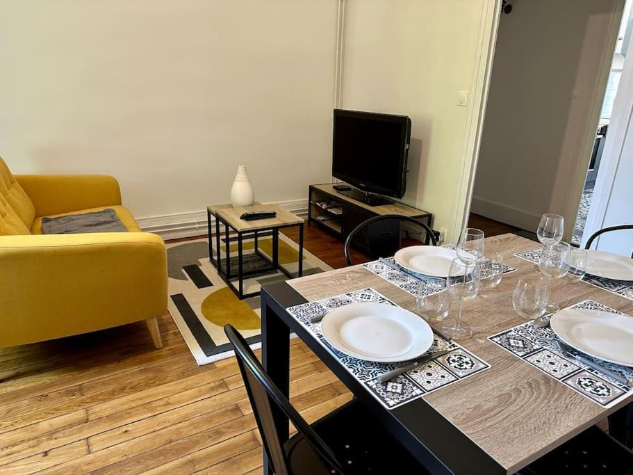 Chez Delphine Apartment Bourg-en-Bresse Luaran gambar